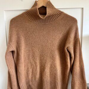 Halston Cashmere Fold-Over Ribbed Turtleneck Sweater, Camel/Brown - M